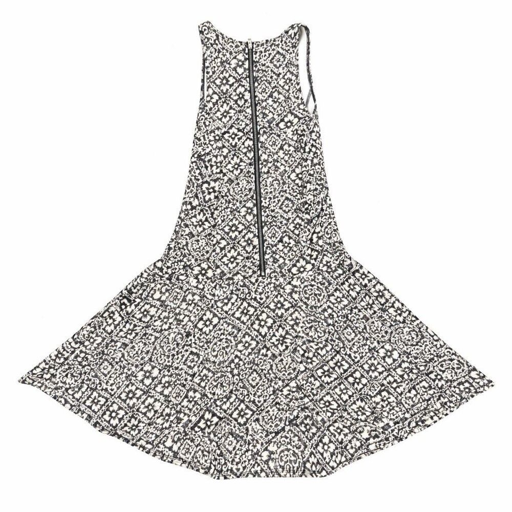 Abercrombie & Fitch Dress Womens Small Black White Skater Fit Flare - Picture 3 of 6